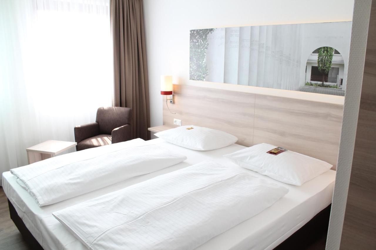 Arvena Park 4*