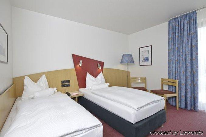 Arvena Park 4*