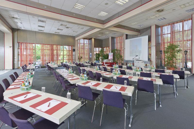 Arvena Park 4* Nürnberg
