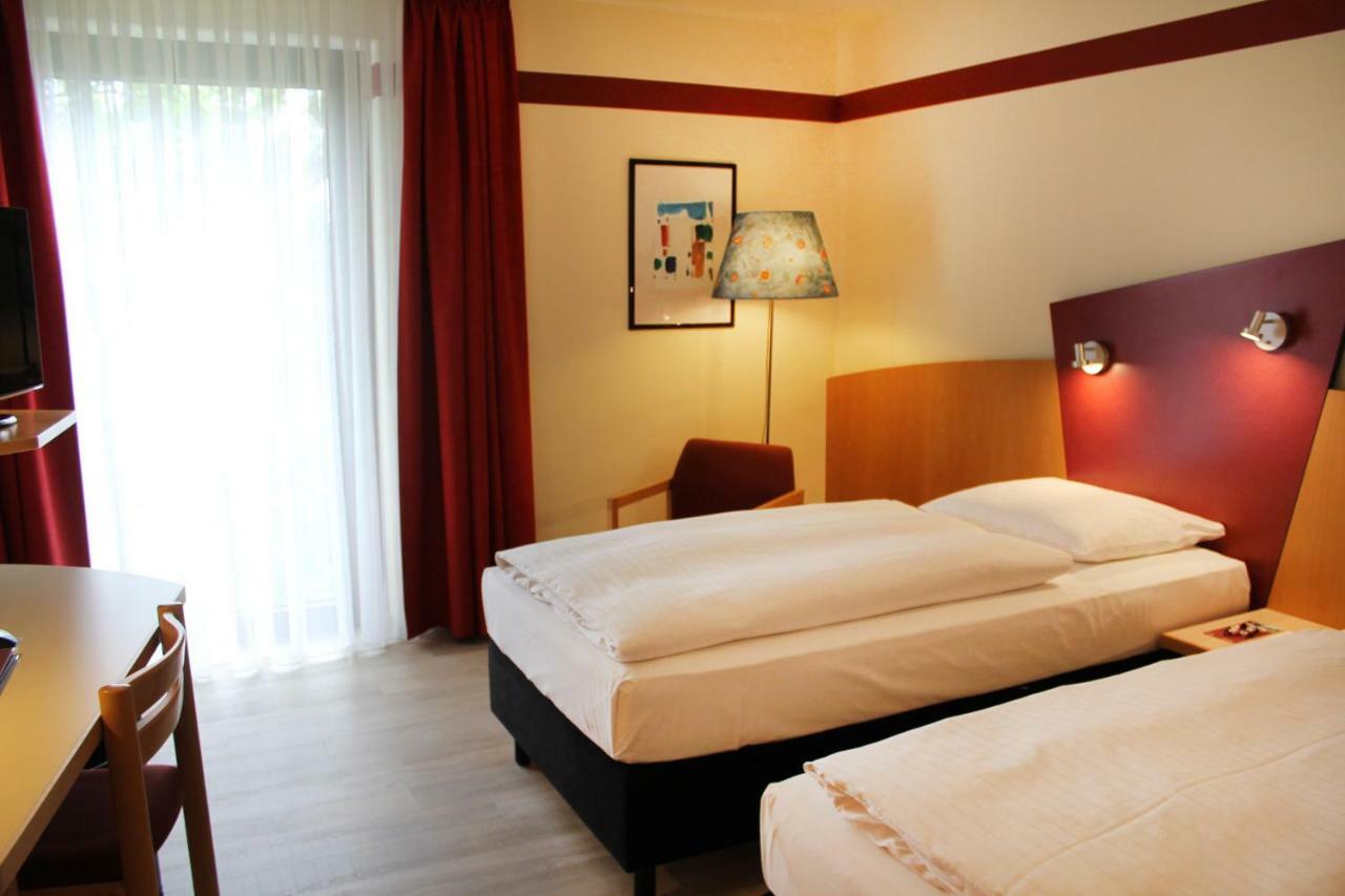 Hotel Arvena Park 4*
